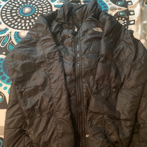 The North Face Big Boys Jacket - Picture 2 of 4